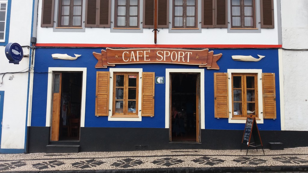 Peters Cafe-sport bar